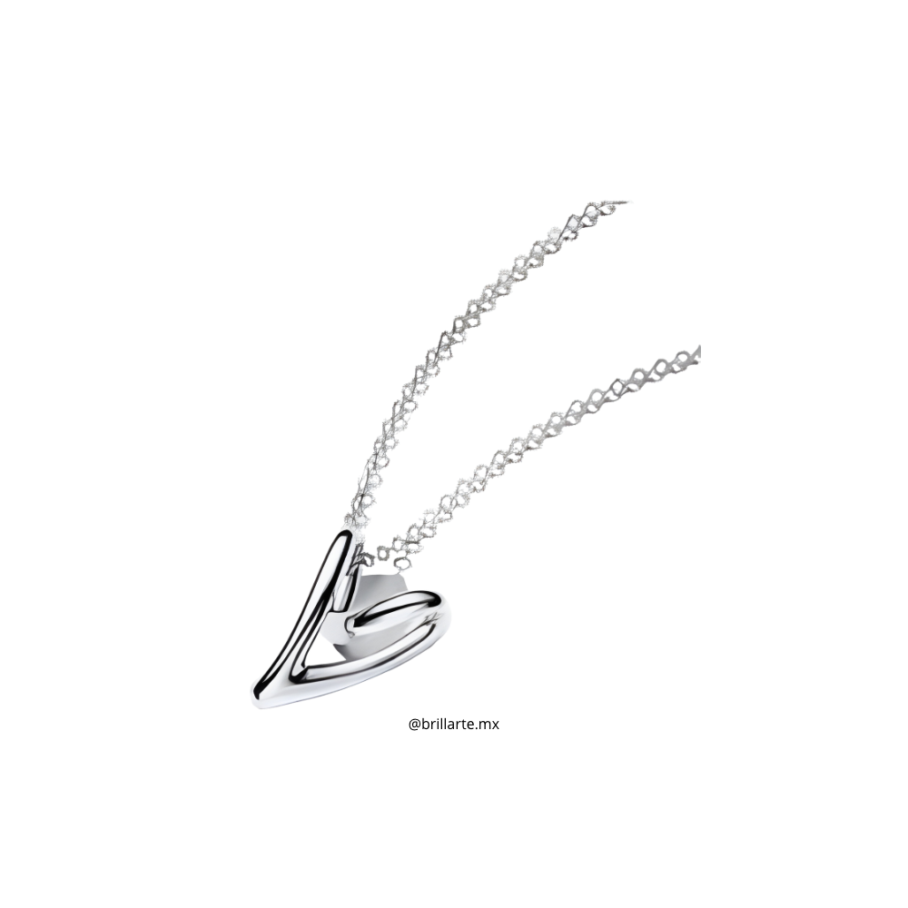 Collar corazón forma orgánica