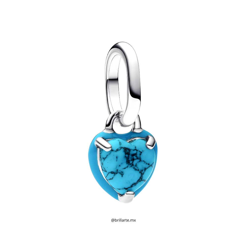 Charm corazón azul celeste me