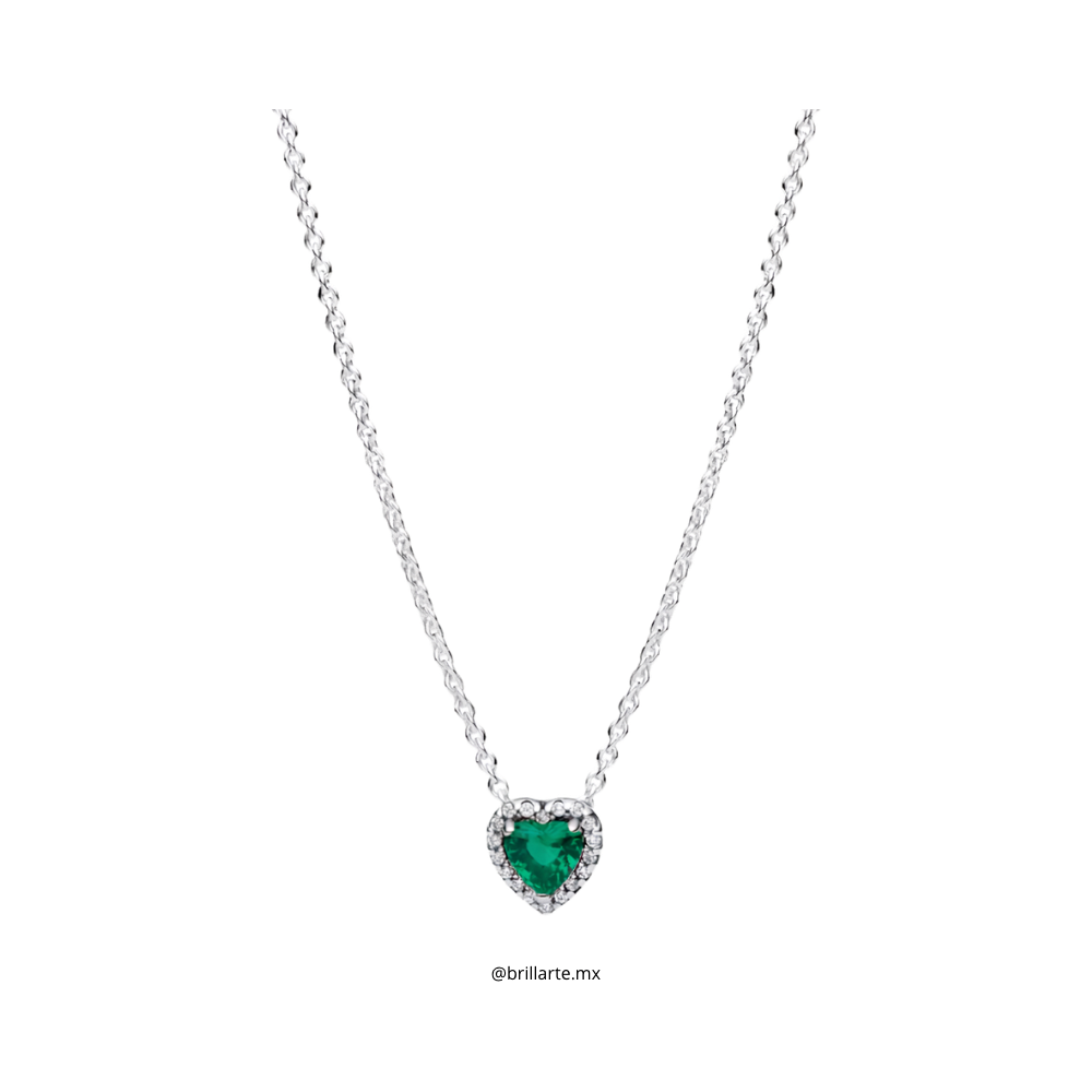 Collar corazón verde