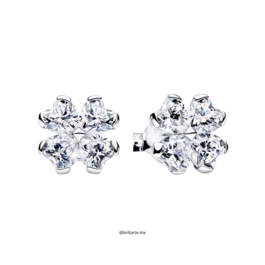 Aretes trebol