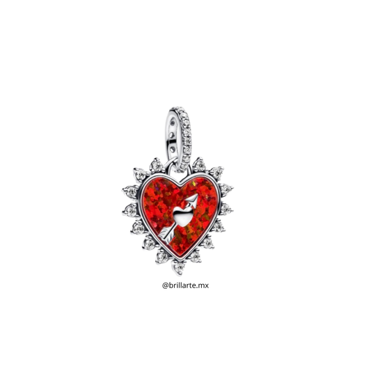 Charm colgante corazón flechado