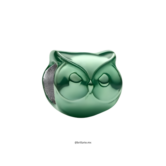 Charm búho verde