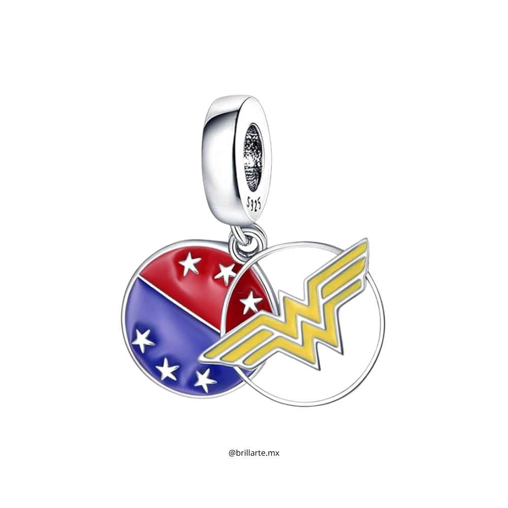 Charm mujer maravilla