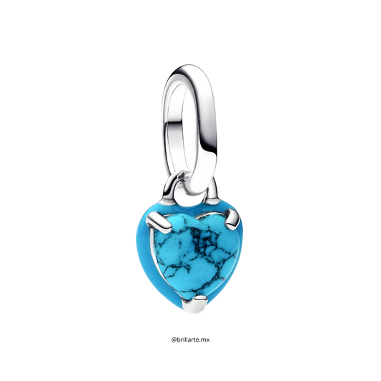 Charm corazón azul celeste me