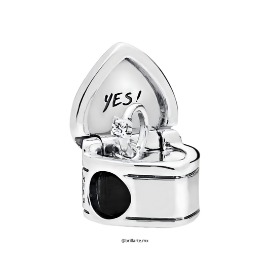 Charm anillo de compromiso