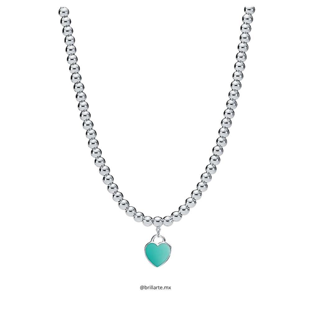 Collar con cuentas y placa estilo corazon Tiffany