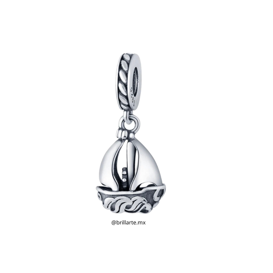 Charm colgante velero